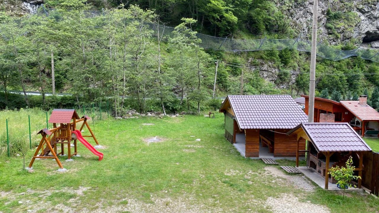 Casuta Din Poiana Rau Sadului Villa Luaran gambar
