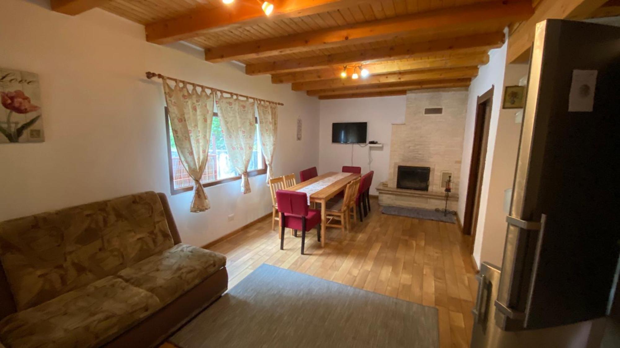 Casuta Din Poiana Rau Sadului Villa Luaran gambar